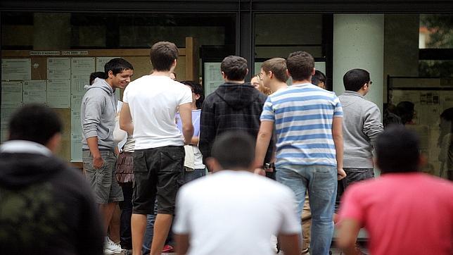 ¿Valenciano o castellano?: Las familias votarán en que lengua se dan las clases