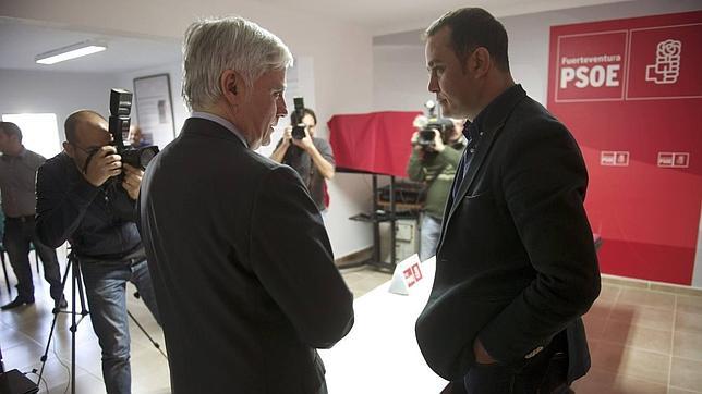 El PSOE canario acusa al PP de «jugar a la confusión» con una consulta «legal» sobre las prospecciones