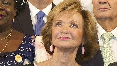 Dos exministros socialistas ven inconstitucional la ley turística del pacto CC-PSOE