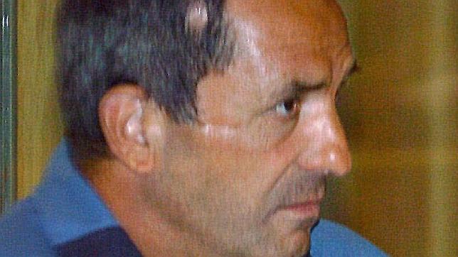 El sangriento historial de los etarras denunciados por genocidio