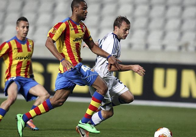 Vargas activa al Valencia