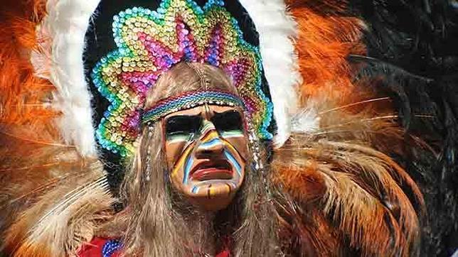 Uno de los diablos que participan en el desfil del Carnaval de Oruro