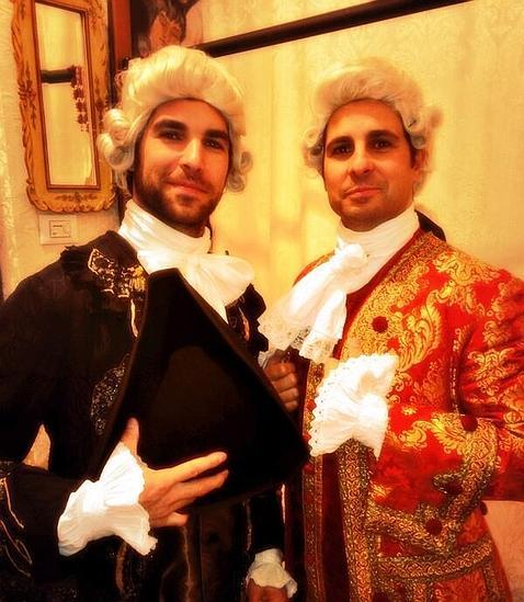 Cayetano, Francisco Rivera y Lourdes Montes, juntos en el carnaval veneciano