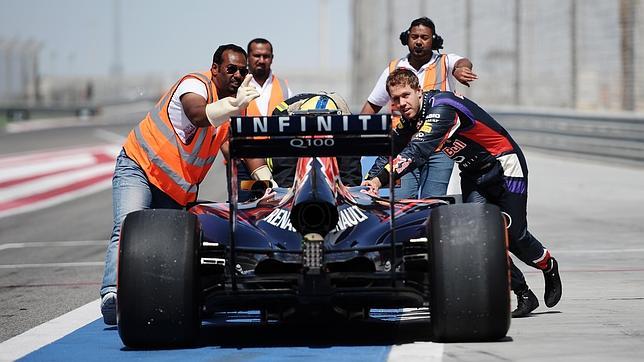 Vettel no da una vuelta