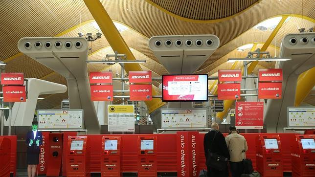 Iberia permitirá utilizar los móviles Samsung como tarjeta de embarque