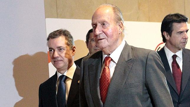 El Rey recalca las «fortalezas» de la economía aunque advierte de que «queda todavía mucho por hacer»