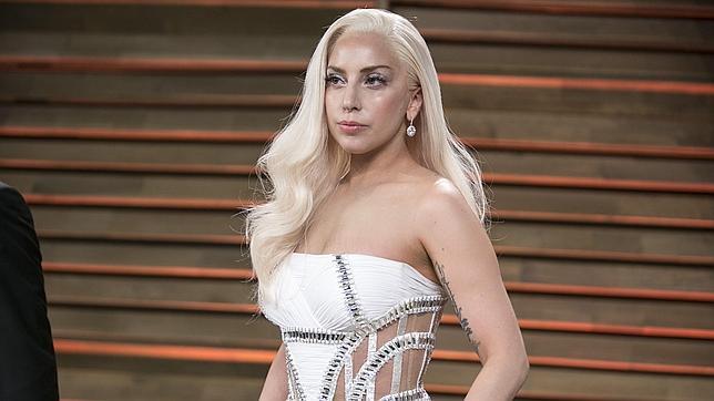 Lady Gaga hace las paces con Kelly Osbourne en la gala de los Oscar