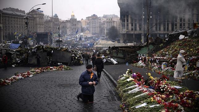 Un ministro estonio admitió a Ashton la posibilidad de que la oposición contratara a los tiradores de Kiev