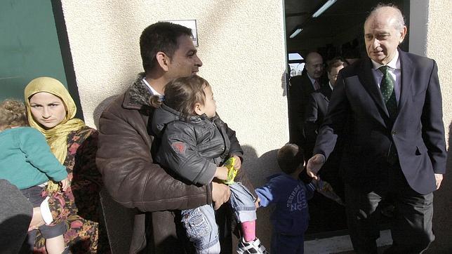 Entran en Ceuta otros siete inmigrantes sirios con pasaportes falsos marroquíes