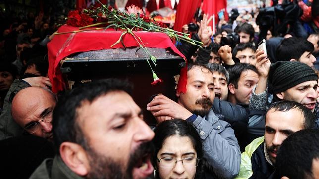 Muere otro joven turco que permanecía en coma desde los disturbios de Gezi