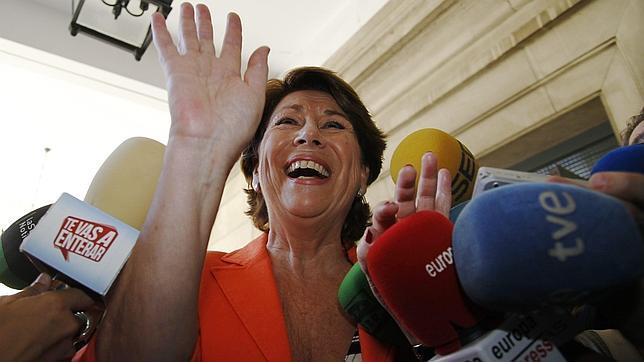 Magdalena Álvarez se agarra a la vicepresidencia del Banco Europeo de Inversiones