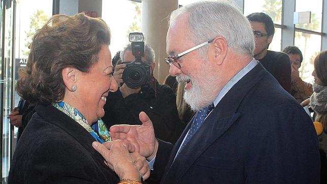 Cañete sobre su candidatura a las europeas: «No lo sé y que creo que no me iré»