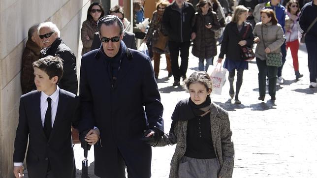 Soria despide a Concepción Sáenz de Tejada, madre de Jaime de Marichalar