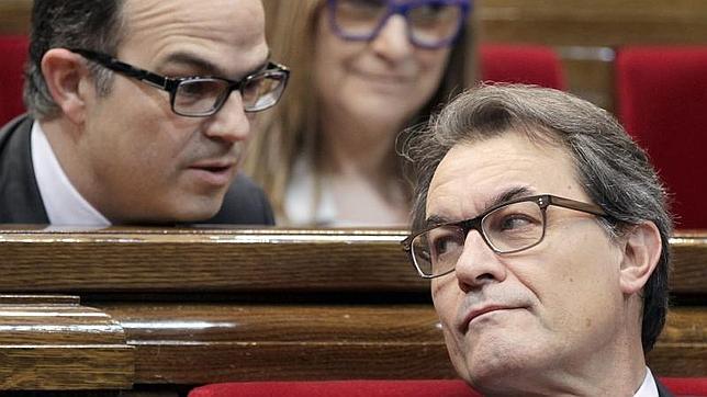 Artur Mas: «No descarto la declaración unilateral de independencia»