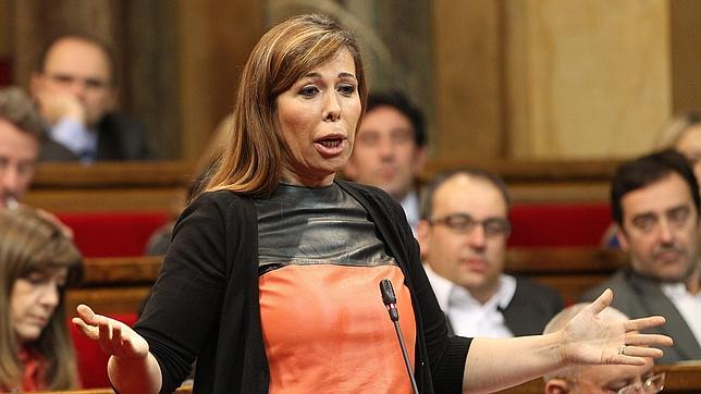 Sánchez-Camacho cree que Artur Mas ha «enloquecido»