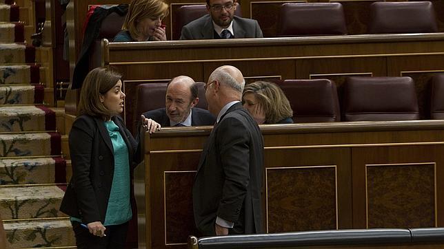 El Gobierno ve «receptivo» al PSOE para el pacto anticorrupción