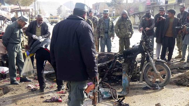 Al menos quince muertos tras un atentado suicida en Afganistán