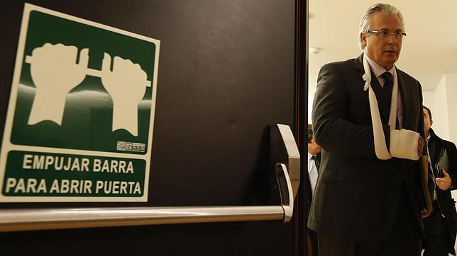 Baltasar Garzón rechaza su vuelta inminente a la política: «No es el momento»