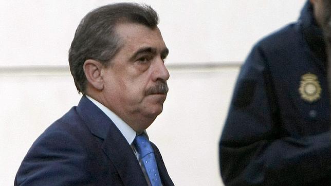 El juez Moreno se suma a la resistencia judicial contra la limitación de la justicia universal