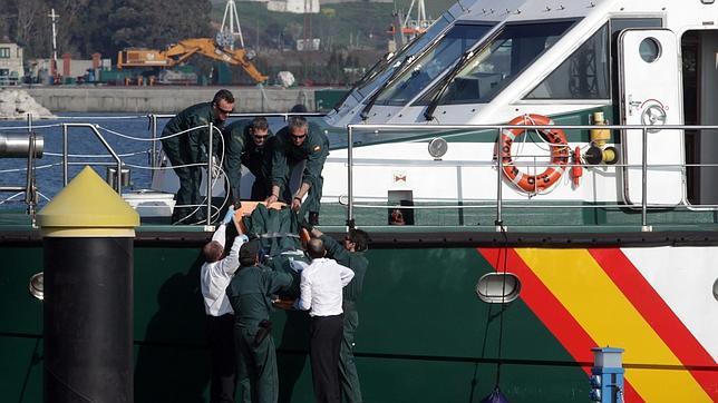 Los buzos que participan en el rescate del Santa Ana temen entrar hoy «en el infierno»