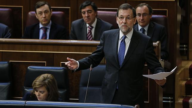 Rajoy: «La independencia llevaría a una Cataluña empobrecida y fuera del euro»