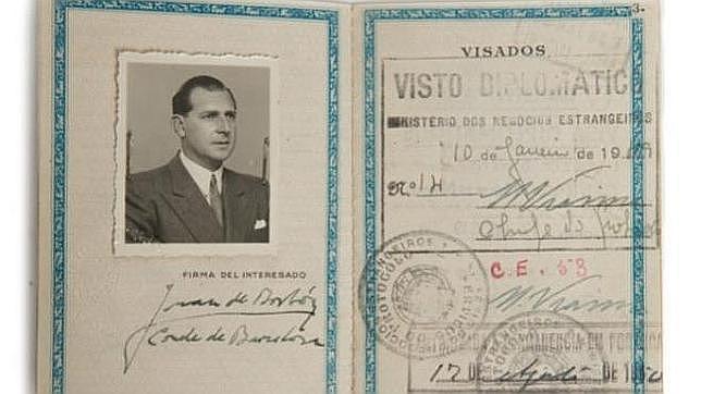 Un coleccionista compra el pasaporte de Don Juan de Borbón por 4.400 euros