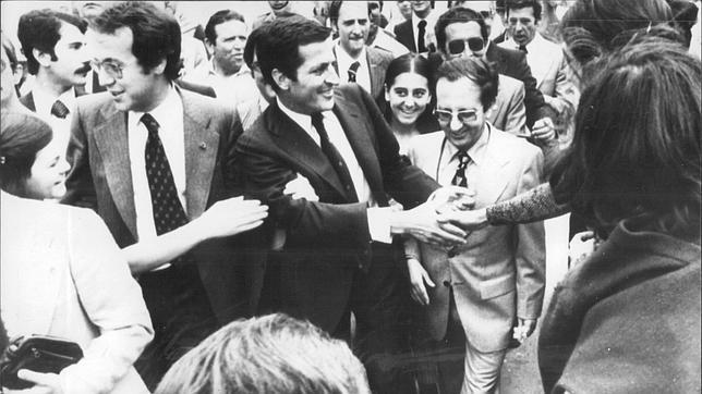 La Generalitat otorgará a Suárez la Alta Distinción a título póstumo