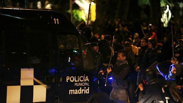 Interior promete «firmeza» contra los actos vandálicos de anoche en Madrid