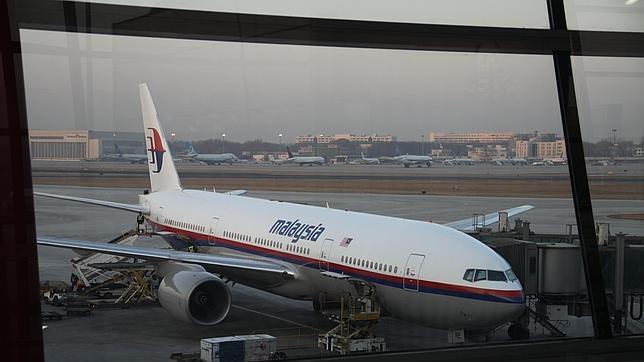 A bordo del «vuelo maldito» de Malasia