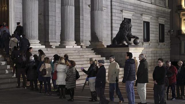 Multitudinario último adiós a Adolfo Suárez en el Congreso de los Diputados