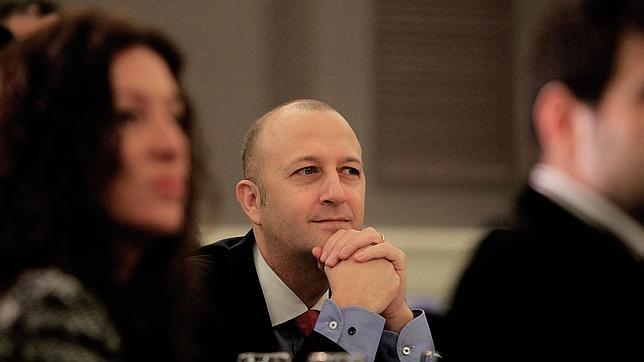 UPyD: «Somos de centro, derecha, liberal, progresista, izquierda y centrado»