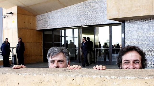 Un centenar de detectives se reúne en Toledo para abordar sus problemas