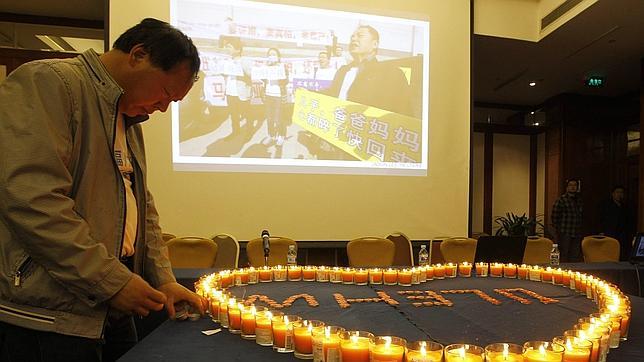 Ni rastro del avión, a pesar de los avistamientos de objetos en el Índico