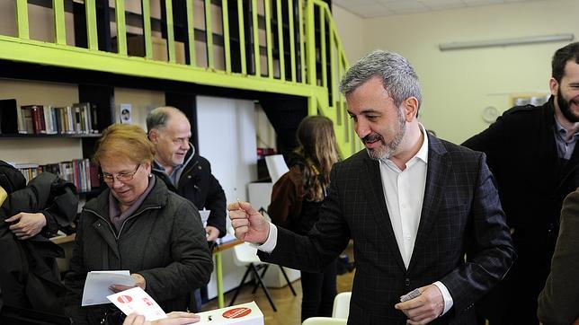 Collboni gana las primarias del PSC, pero se enfrentará en segunda vuelta con Andrés