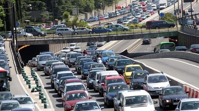 Atasco en la A-6, a la altura de Moncloa
