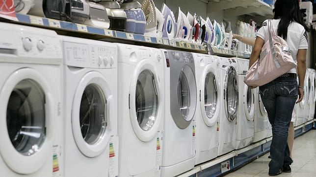 Cuatro consejos para ahorrar en la factura eléctrica