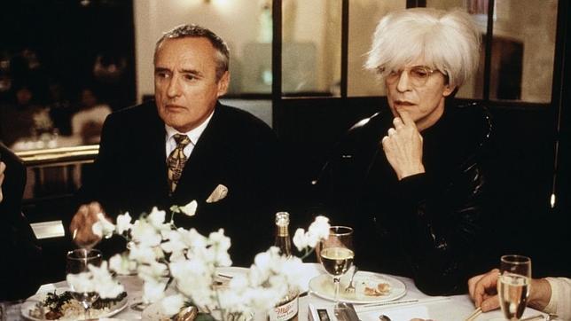 David Bowie explicó a Dennis Hopper en 1981 que su dieta consistía en aspirinas, café y alcohol