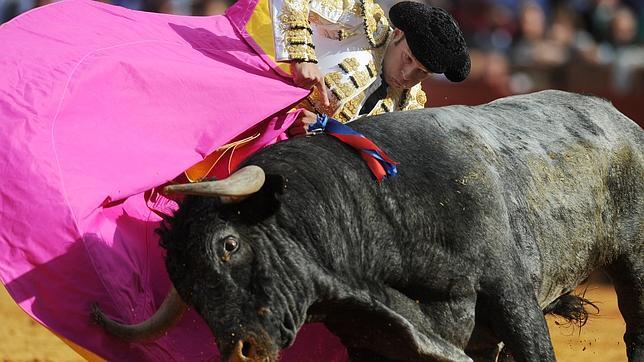 Antonio Ferrera, con un victorino