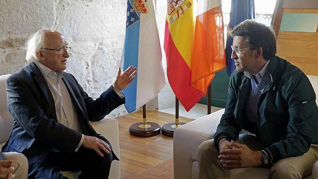 Isabel II recibirá en Windsor al primer presidente de Irlanda de visita de Estado en Gran Bretaña