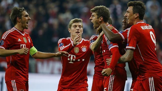 El Bayern de Guardiola reacciona a tiempo