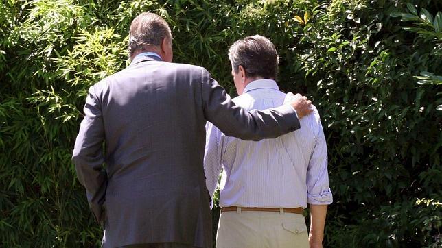 Adhiérase al comunicado de los colaboradores del expresidente Adolfo Suárez