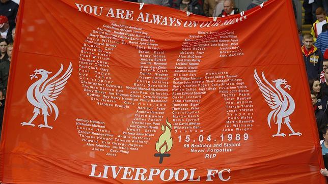Homenaje a las víctimas de Hillsborough