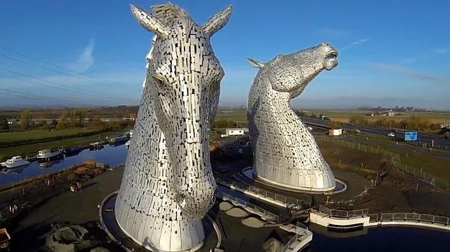 Así se ha hecho la escultura gigante de los Kelpies, los caballos de la mitología celta
