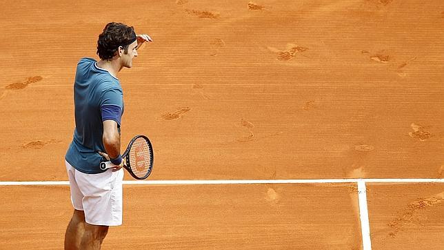 Federer resurge ante Tsonga
