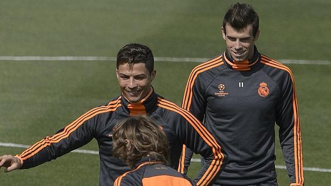 Cristiano y Bale serán duda hasta una hora antes