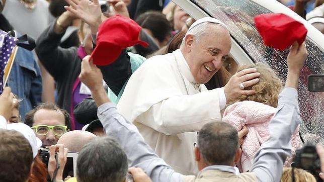 El Papa trabaja mientras el Vaticano descansa por su santo