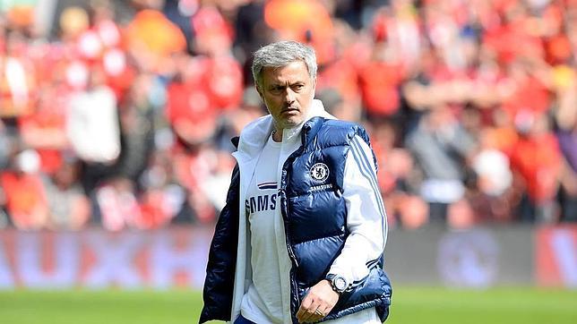 Mourinho descarta al Chelsea para el título