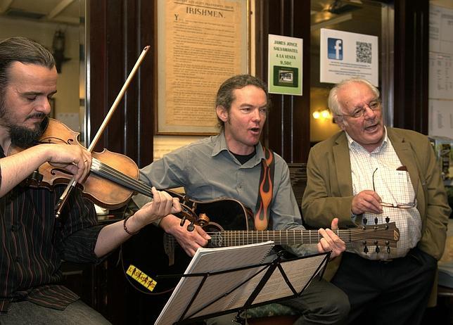 Los mitos literarios de Irlanda en la prosa de Javier Reverte