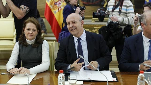 La política de becas vuelve este martes al Congreso y a la calle