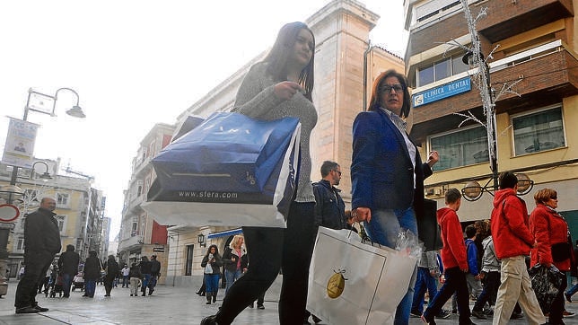 El INE confirma que el PIB creció el 0,4% en el primer trimestre de 2014